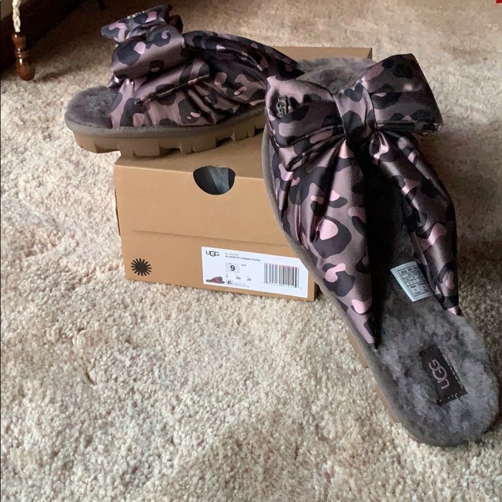 Ugg Lushette Leopard Puffer slipper
